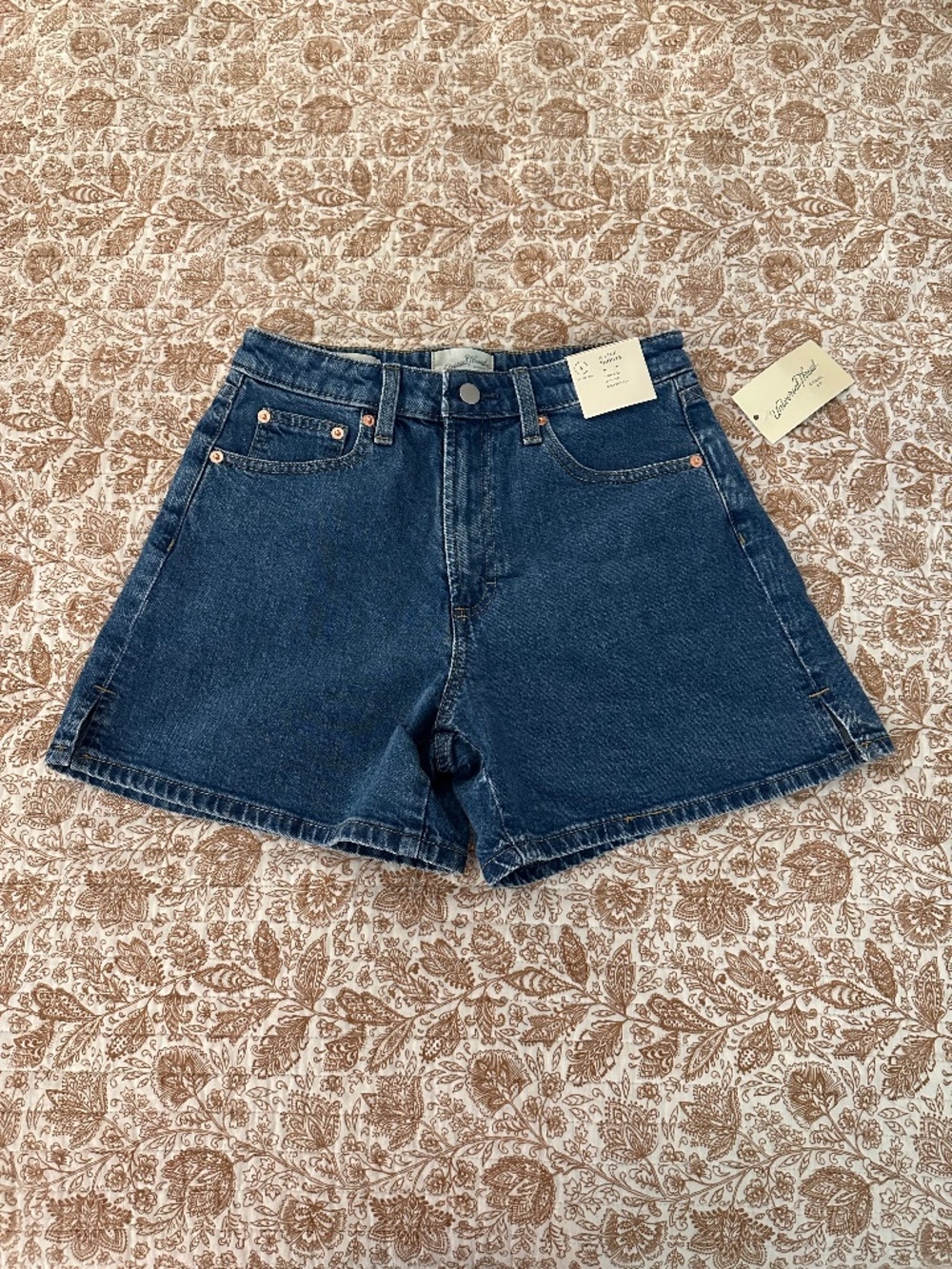 NWT Universal Thread Denim Shorts